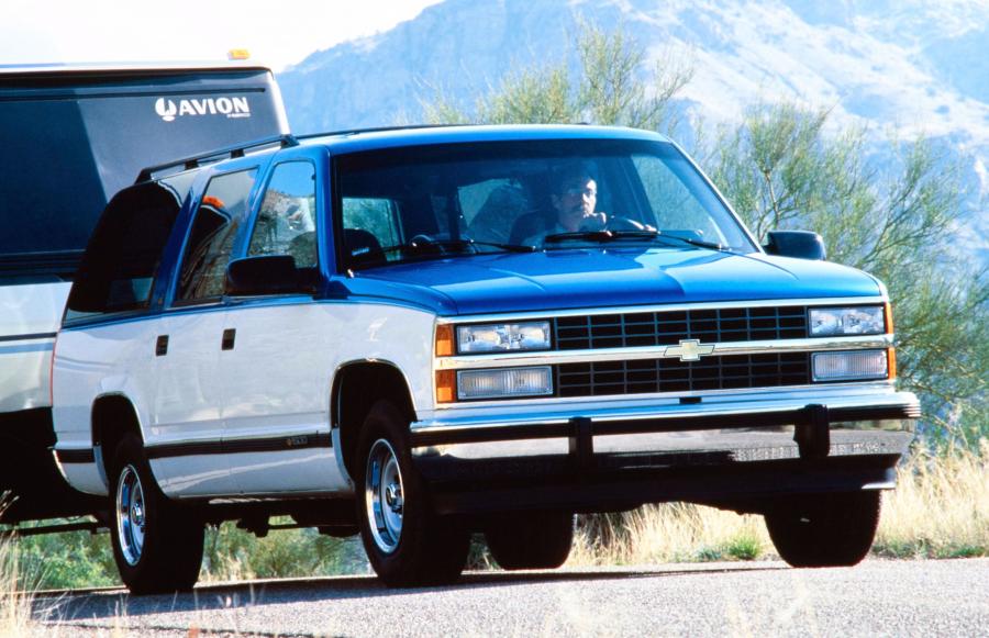  Chevrolet 1500 Suburban (GMT400) 1992 года  (фото 7 из 9)